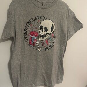 Overstimulated Mom Graphic T-Shirt with Skull Design